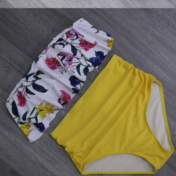 Other - 2X HP! Medium! New high waisted bikini!